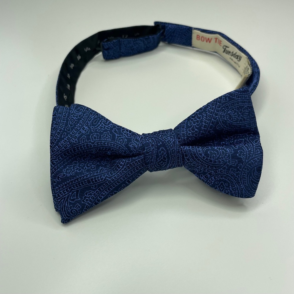 Bow Tie Tuesday Mens Navy Blue Paisley‎ Pre-Tied Adjustable Bow Tie Woven Formal